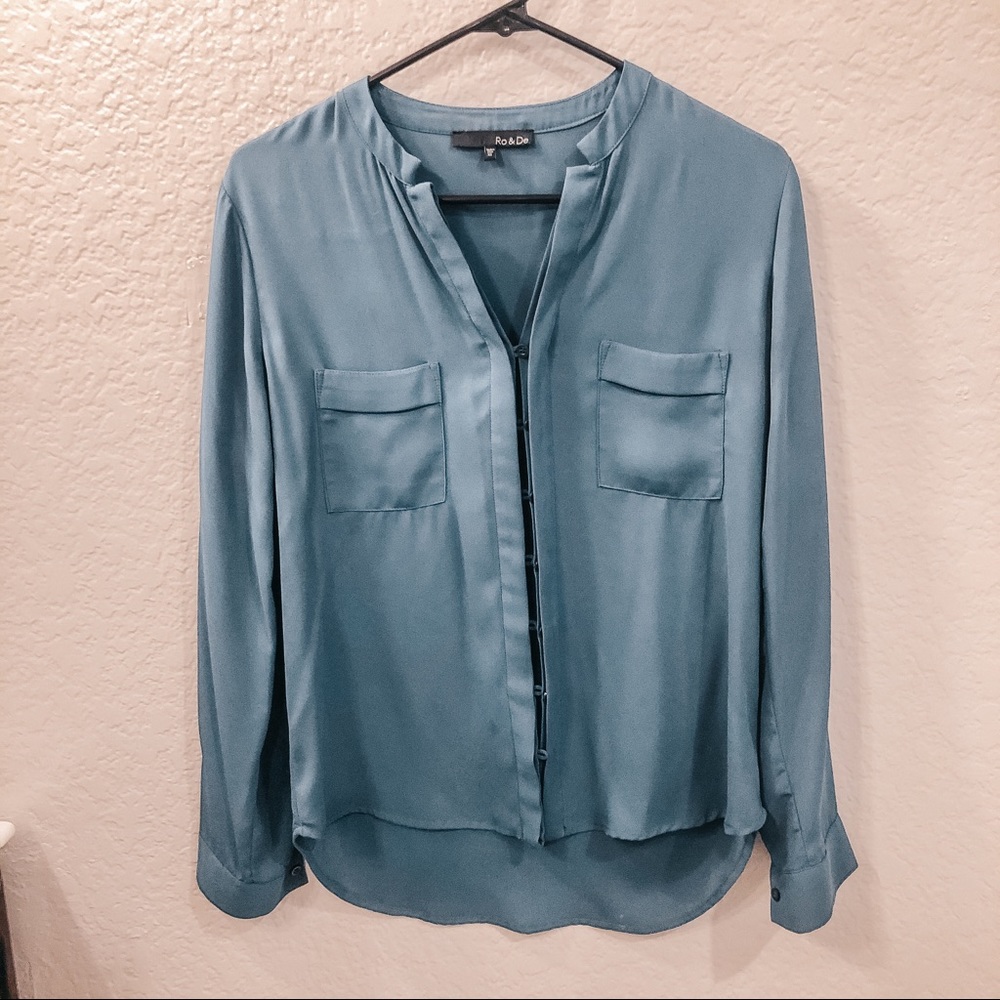 Gorgeous teal blouse with hidden buttons